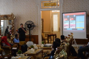 PEMERINTAH KABUPATEN CIANJUR DAN BNN KABUPATEN CIANJUR BERSINERGI DALAM MEWUJUDKAN DESA BERSINAR