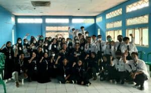 SOSIALISASI BAHAYA NARKOBA PADA KEGIATAN LATIHAN DASAR KEPEMIMPINAN MAHASISWA FEBI UNSUR