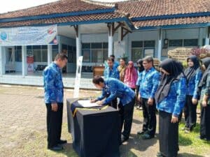 Pencanangan Zona Integritas BNNK Cianjur menuju Wilayah Bebas Korupsi (WBK) dan Wilayah Birokrasi Bersih Melayani (WBBM)