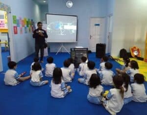 PENGENALAN BAHAYA NARKOBA PADA ANAK USIA DINI DI TK THAMRIN PUTRADJAYA MOESLIM