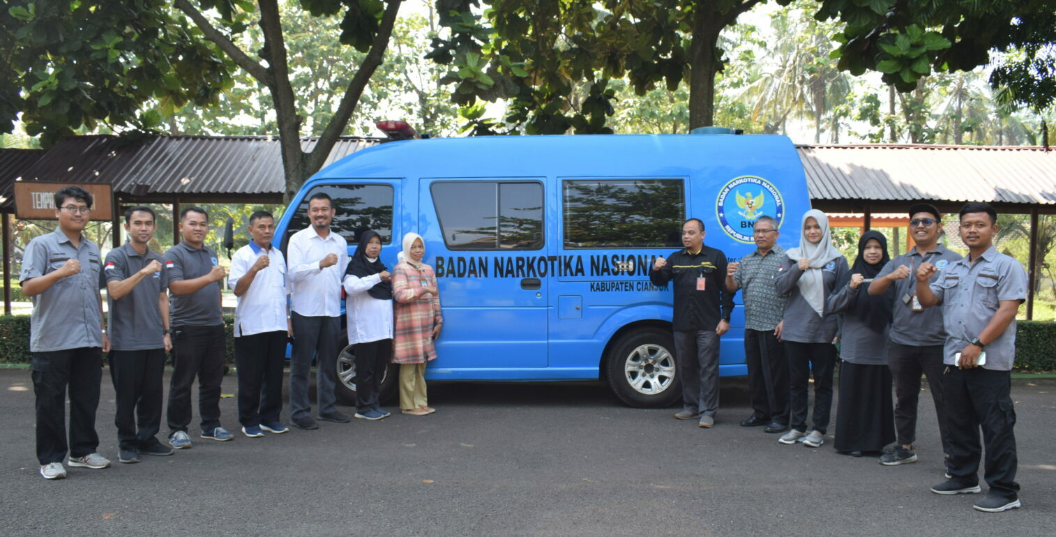 BBPPMPV PERTANIAN CIANJUR DAN BNN KABUPATEN CIANJUR BERSATU DALAM PENCEGAHAN NARKOBA: TES URINE PEGAWAI UNTUK DETEKSI DINI PENYALAHGUNAAN NARKOBA BBPPMPV PERTANIAN CIANJUR DAN BNN KABUPATEN CIANJUR BERSATU DALAM PENCEGAHAN NARKOBA: TES URINE PEGAWAI UNTUK DETEKSI DINI PENYALAHGUNAAN NARKOBA
