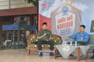 BNN AJAK SANTRI MENGGELORAKAN ANTI NARKOBA DALAM MEWUJUDKAN PONDOK PESANTREN BERSINAR