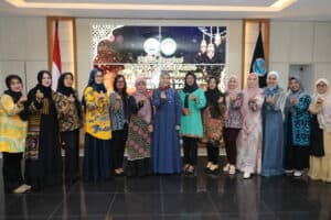 KEPALA BNNK CIANJUR MENGHADIRI ACARA PISAH SAMBUT JABATAN ADMINISTRATOR DAN BUKA PUASA BERSAMA PEGAWAI DI LINGKUNGAN BNNP JABAR