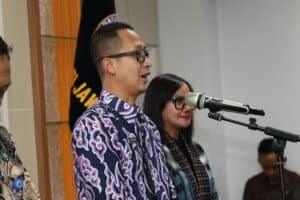 KEPALA BNNK CIANJUR MENGHADIRI ACARA PISAH SAMBUT JABATAN ADMINISTRATOR DAN BUKA PUASA BERSAMA PEGAWAI DI LINGKUNGAN BNNP JABAR