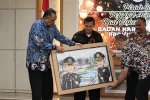 KEPALA BNNK CIANJUR MENGHADIRI ACARA PISAH SAMBUT JABATAN ADMINISTRATOR DAN BUKA PUASA BERSAMA PEGAWAI DI LINGKUNGAN BNNP JABAR