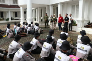 BNN KABUPATEN CIANJUR LAKUKAN TES URINE UNTUK CALON PASKIBRAKA: LANGKAH PREVENTIF UNTUK MASA DEPAN BERSIH NARKOBA
