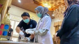 BUPATI CIANJUR JALANI TES URINE NARKOTIKA SEBAGAI TELADAN BAGI OPD KABUPATEN CIANJUR
